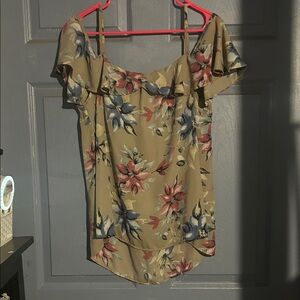 Sienna Sky Elegant Blouse with Subtle Hues